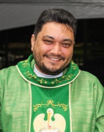 PADRE VAGNER DE SOUZA ARGOLO