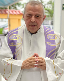 PADRE JÚLIO LÓPEZ LLARENA