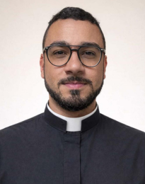 PADRE RENAN MASCARENHAS SANTOS