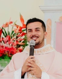 PADRE RODRIGO DE LIMA GOMES DA SILVA